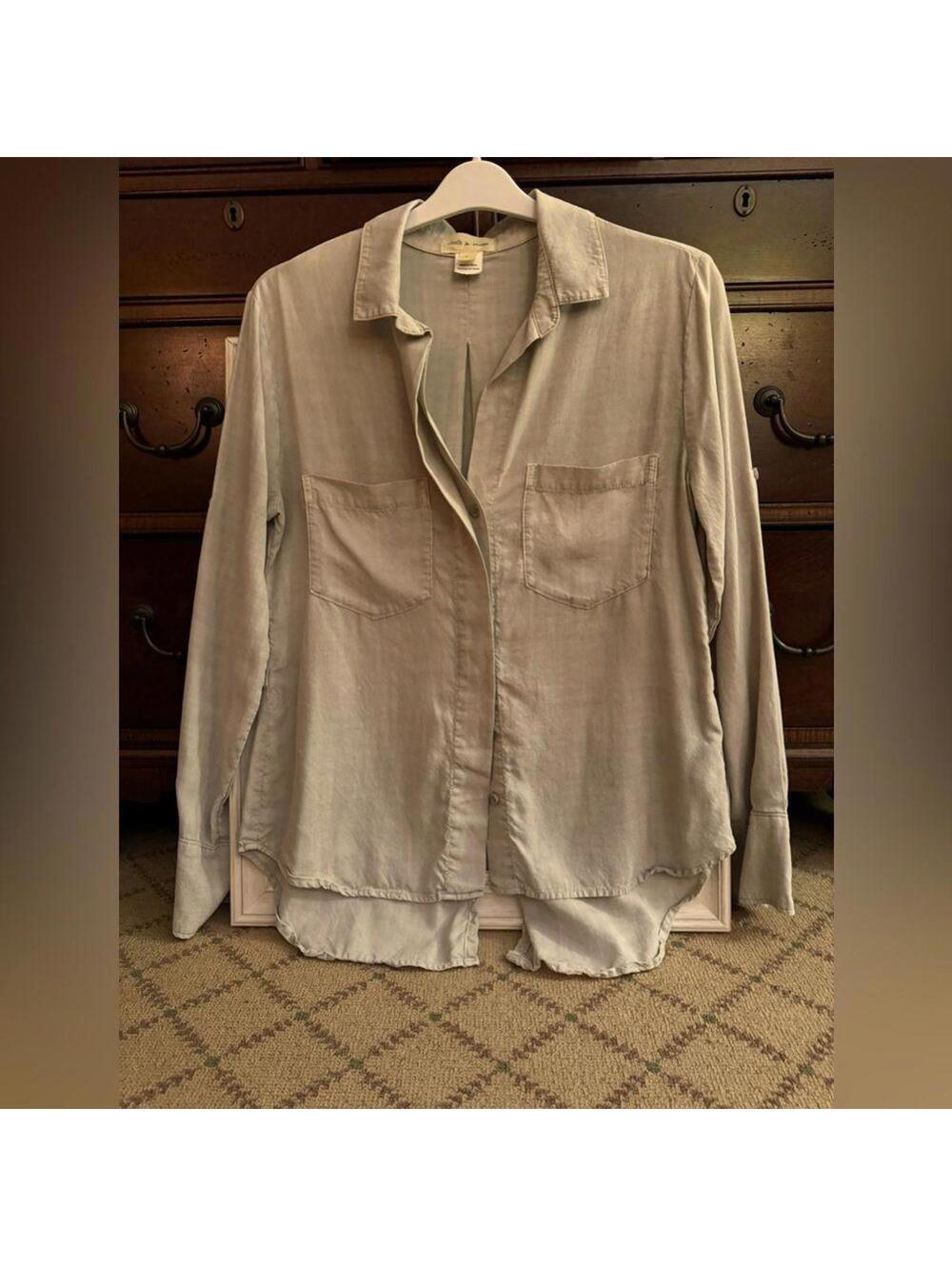 Cloth & Stone stonecolored sueded feel long sleeve button shirt NWOT S